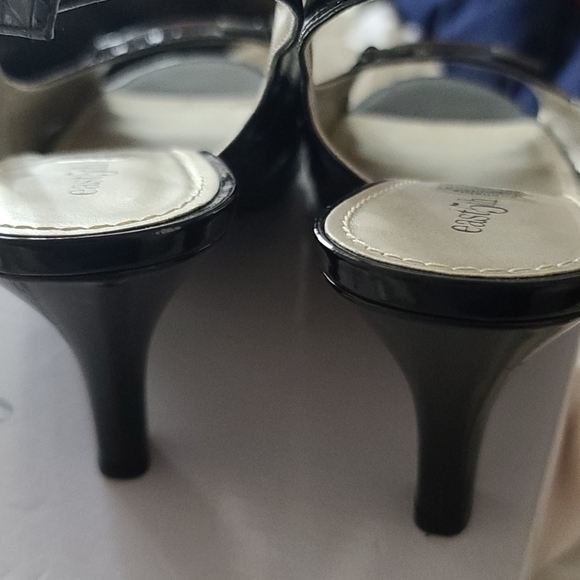 East 5th Black Pumps size 9.5 M (fits like 10) - Picture 6 of 9